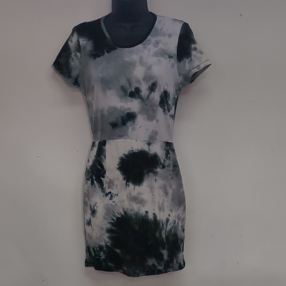 Justify Dresses & Skirts - Justify Black and Gray Tie-Dye Mini Dress